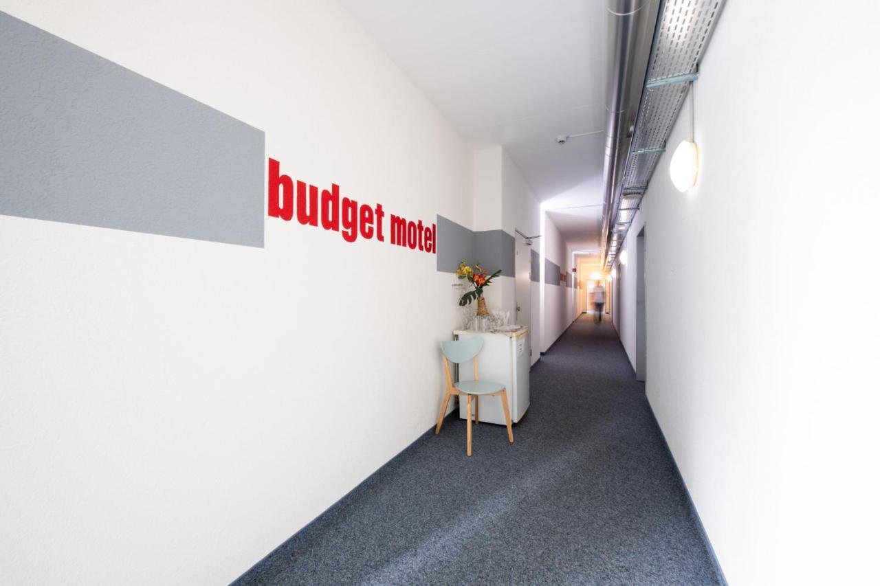 Budget Motel Self Check-In デリコン エクステリア 写真