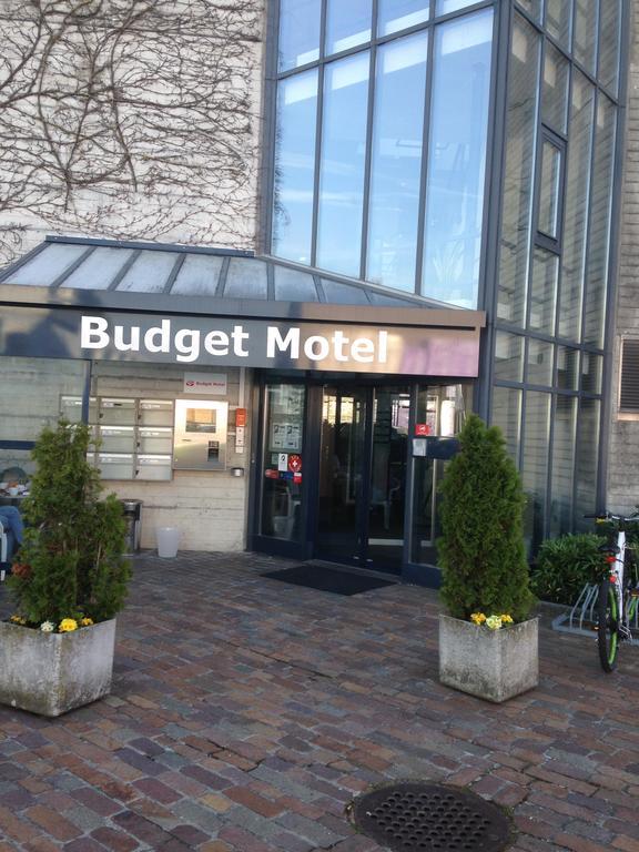 Budget Motel Self Check-In デリコン エクステリア 写真