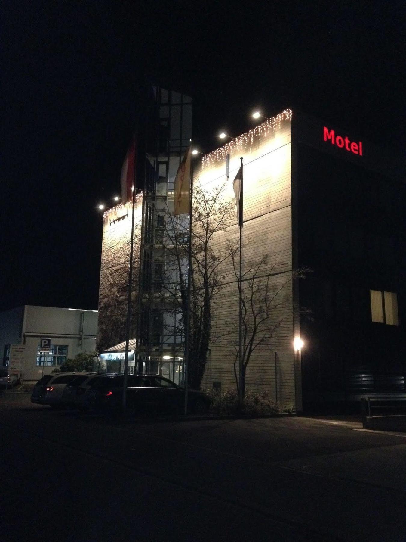 Budget Motel Self Check-In デリコン エクステリア 写真
