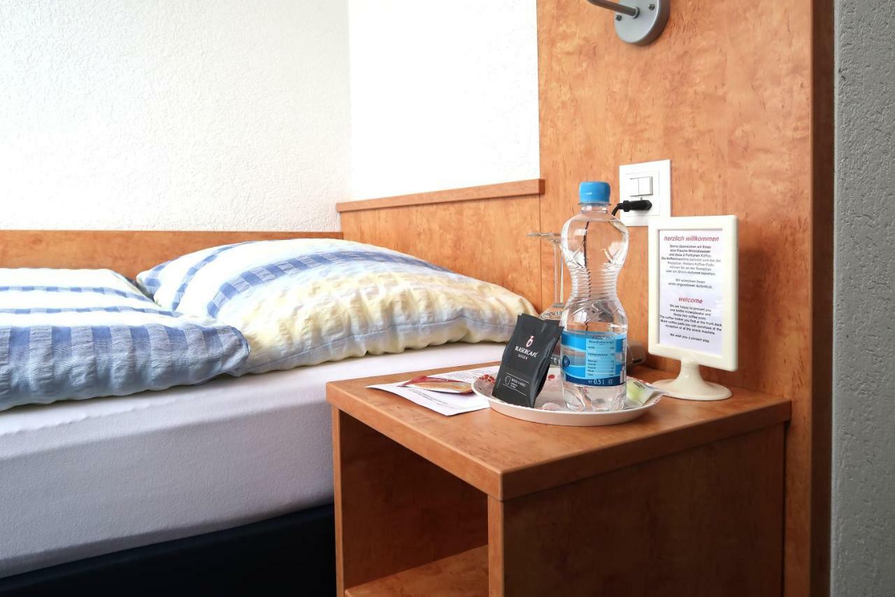 Budget Motel Self Check-In デリコン エクステリア 写真